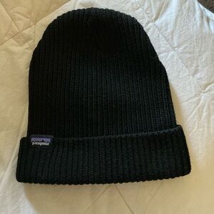 Patagonia Classic Black Ribbed Beanie